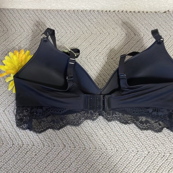 MAIDENFORM BLACK BRA - Picture 5 of 6